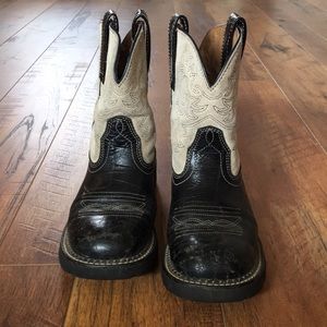 Ariat fat babies 🤗